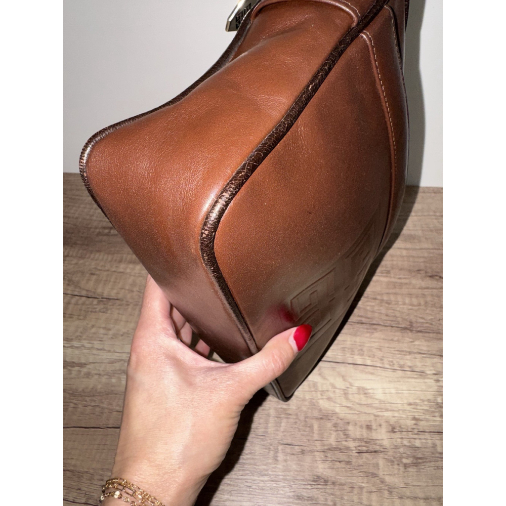 Vintage Givenchy Brown Leather 4G Logo Shoulder Bag Spain Quiet Luxury Classic - Picture 9 of 16